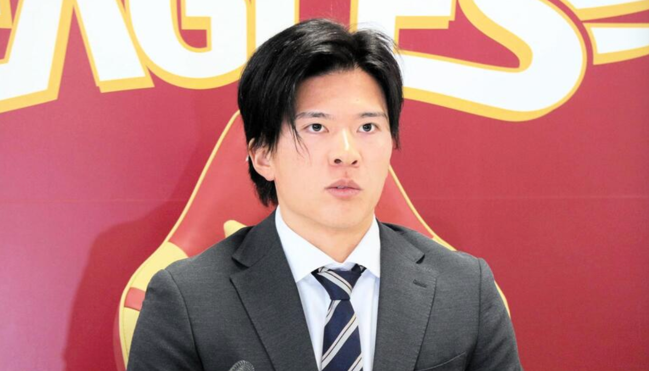 东北乐天金鹫续约王牌投手早川隆久，球员提醒球队需学习神户胜利船的夺冠气质